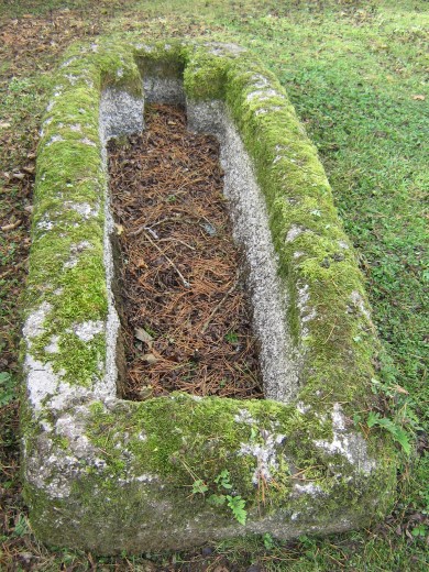Norman Grave Lanlivery